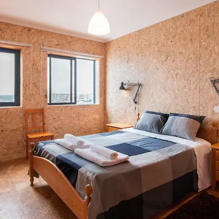 Διαμέρισμα What *